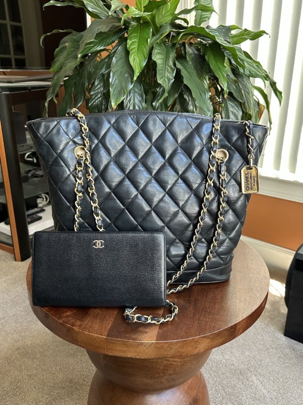 CHANEL Quilted Lambskin Shoulder Bag, Black